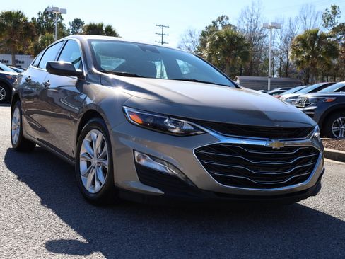 Used 2024 Chevrolet Malibu LT image 19