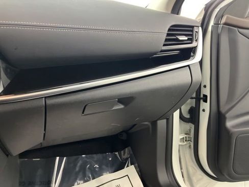 Used 2023 Nissan Rogue SL FWD image 38
