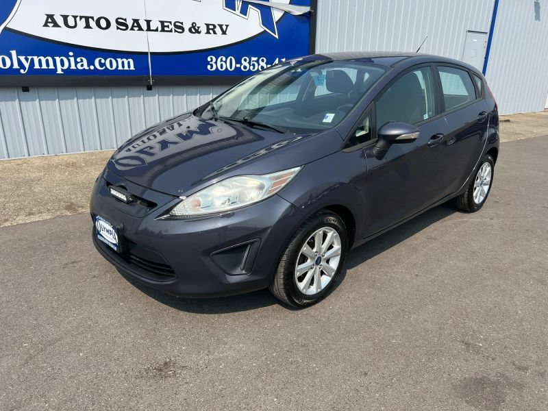 Used 2013 Ford Fiesta SE FWD image 2