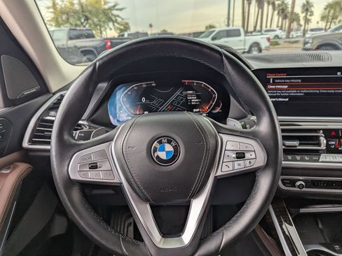Used 2020 BMW X7 xDrive40i w/ Premium Package image 26