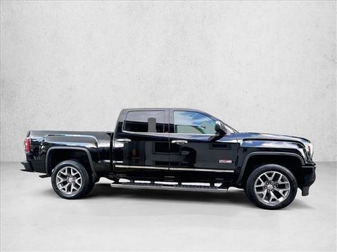 Used 2016 GMC Sierra 1500 SLT w/ All-Terrain Package AWD/4WD image 3