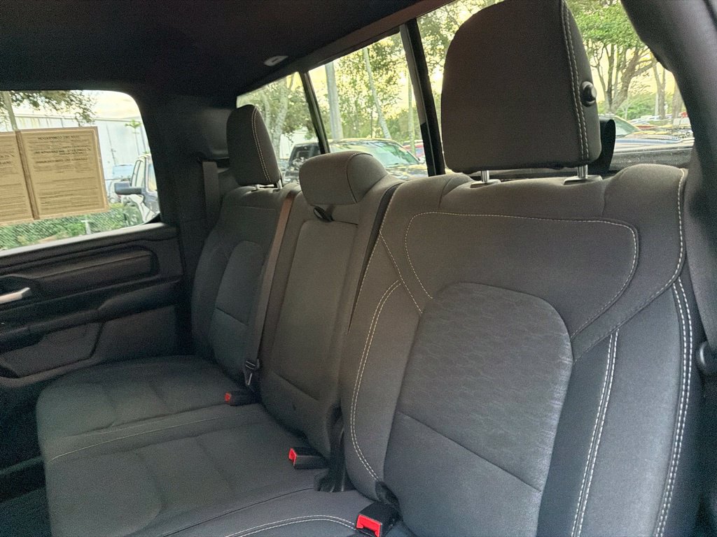 Used 2025 RAM 1500 Warlock AWD/4WD image 38
