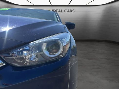 Used 2018 MAZDA MAZDA3 Sport FWD image 32