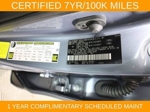 Used 2025 Toyota Corolla Cross AWD Hybrid image 30