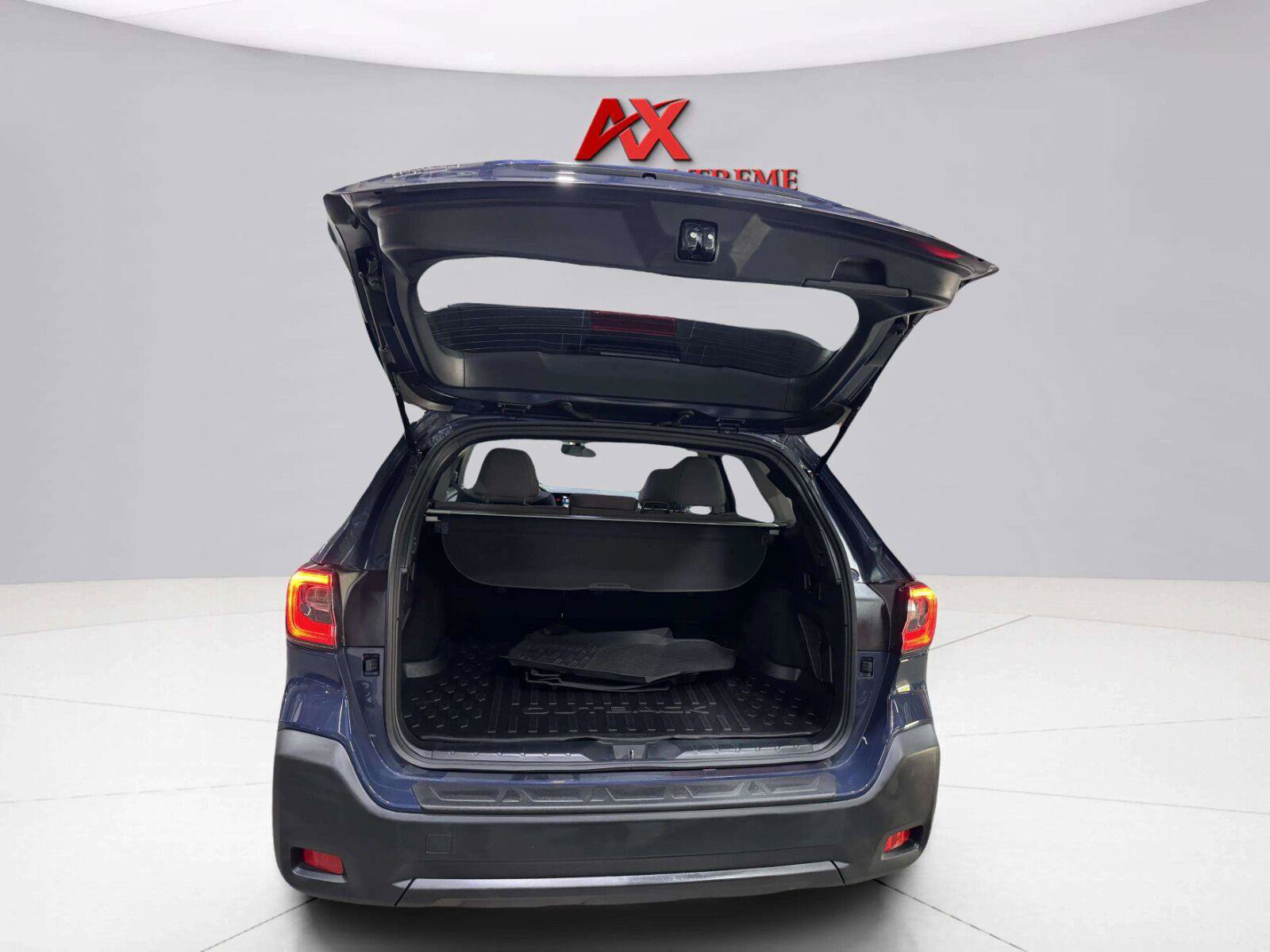 Used 2025 Subaru Outback Premium AWD/4WD image 44