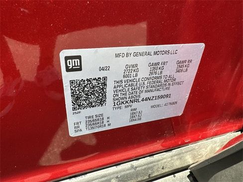 Used 2022 GMC Acadia SLE image 24