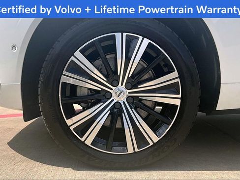 Used 2023 Volvo XC60 T8 Ultimate image 12
