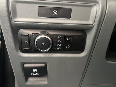 Used 2025 Ford F150 XLT w/ Equipment Group 301A Standard AWD/4WD image 15