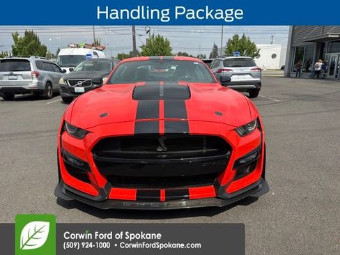 Used 2022 Ford Mustang Shelby GT500 w/ Technology Package RWD image 5