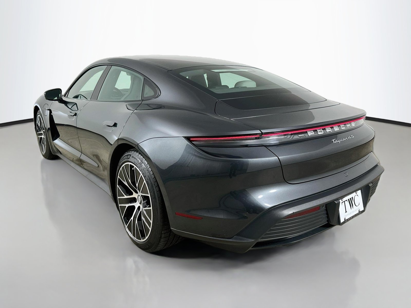 Used 2021 Porsche Taycan 4S w/ Premium Package AWD/4WD image 7