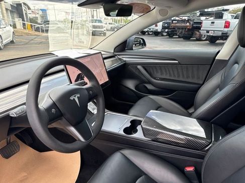Used 2022 Tesla Model 3 Long Range AWD/4WD image 10