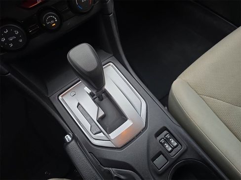 Used 2017 Subaru Impreza 2.0i Premium w/ BSD & Rcta/SRF/Eyesight image 23