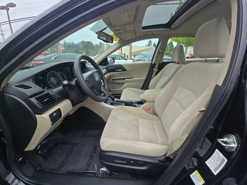 Used 2015 Honda Accord EX image 21