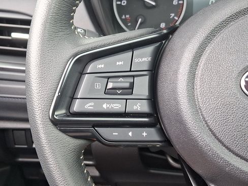 Certified 2025 Subaru Forester Premium AWD/4WD image 21
