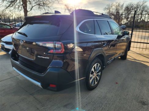 Used 2023 Subaru Outback Limited w/ Tech Package 2 image 4