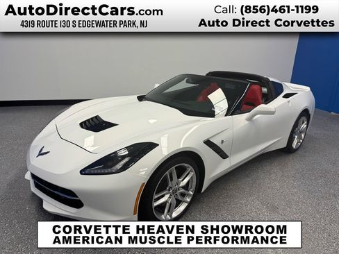 Used 2015 Chevrolet Corvette Stingray Coupe RWD image 1