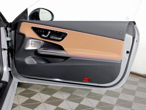 Used 2026 Mercedes-Benz CLE 300 4MATIC Cabriolet image 31