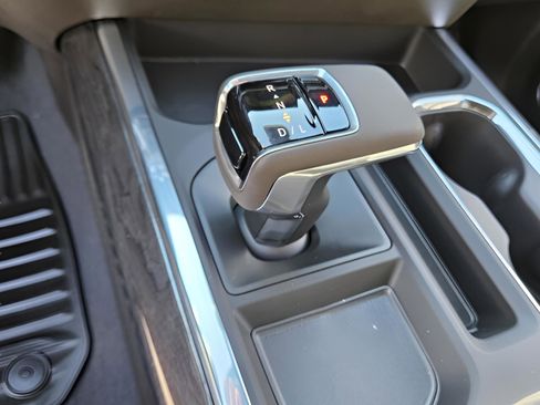 New 2026 Chevrolet Silverado 1500 LTZ w/ Technology Package image 7