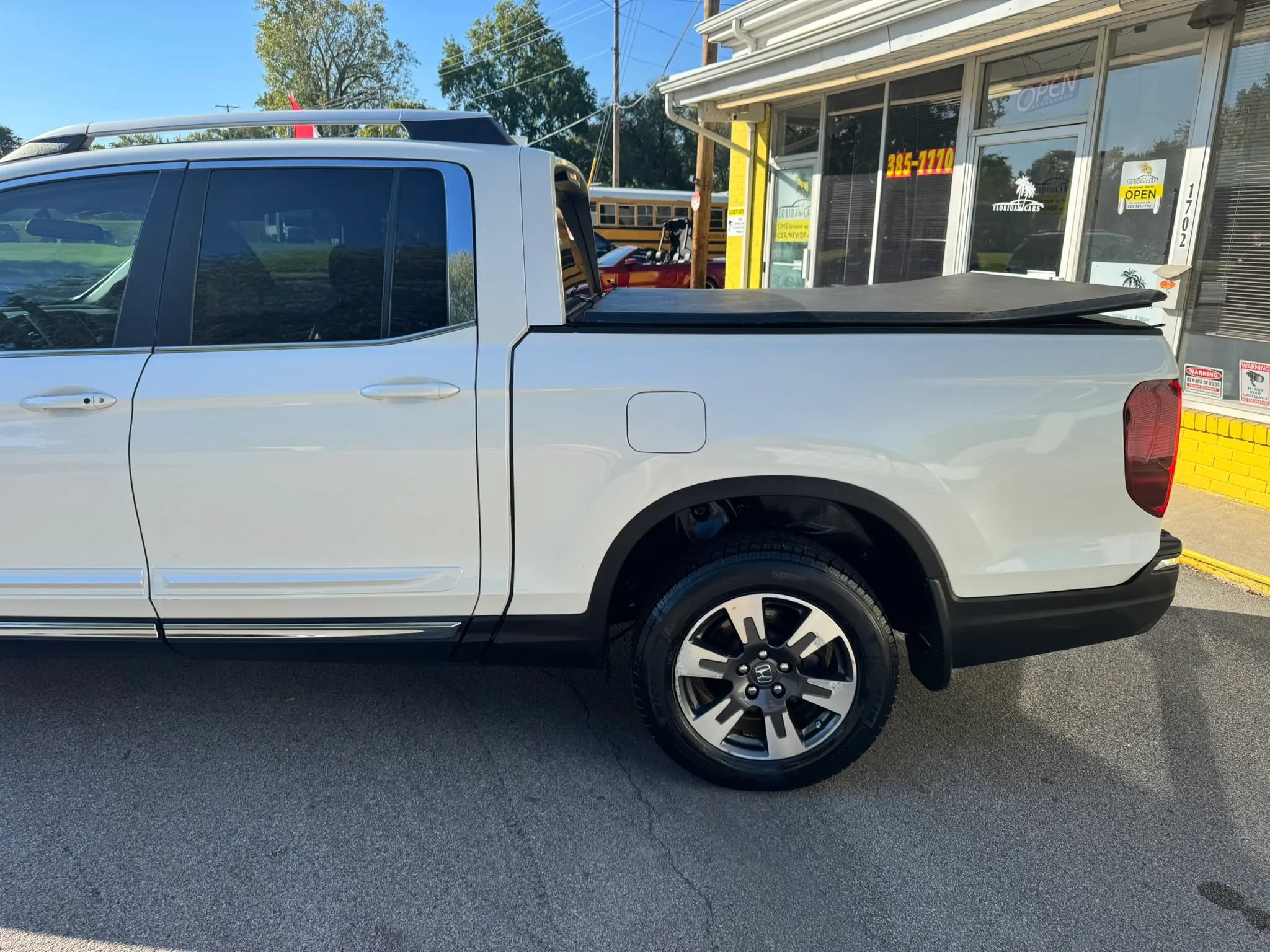 Used 2017 Honda Ridgeline RTL image 5