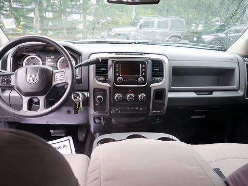 Used 2016 RAM 2500 Tradesman w/ Chrome Appearance Group image 15