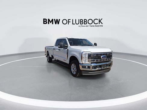 Used 2026 Ford F350 XLT AWD/4WD image 2