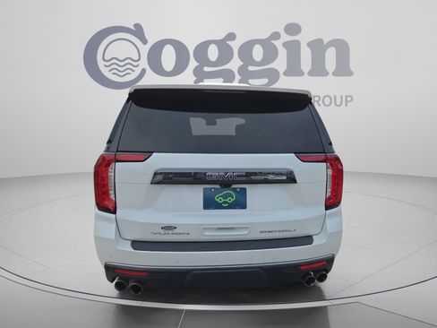 Certified 2023 GMC Yukon Denali Ultimate AWD/4WD image 4