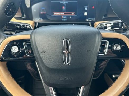 Used 2023 Lincoln Corsair Reserve w/ Equipment Group 201A image 23