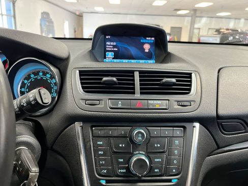 Used 2016 Buick Encore Convenience AWD/4WD image 19