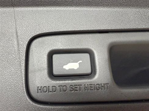 Used 2025 Acura ADX FWD image 35