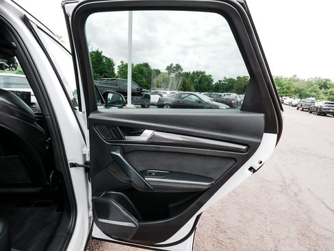 Used 2023 Audi SQ5 Premium Plus w/ Premium Plus Package AWD/4WD image 11
