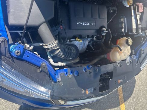 Used 2019 Chevrolet Sonic LT w/ Convenience Package FWD image 52