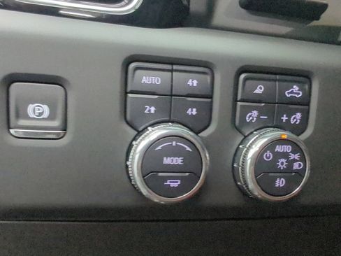Used 2026 GMC Sierra 1500 Denali Ultimate AWD/4WD image 13