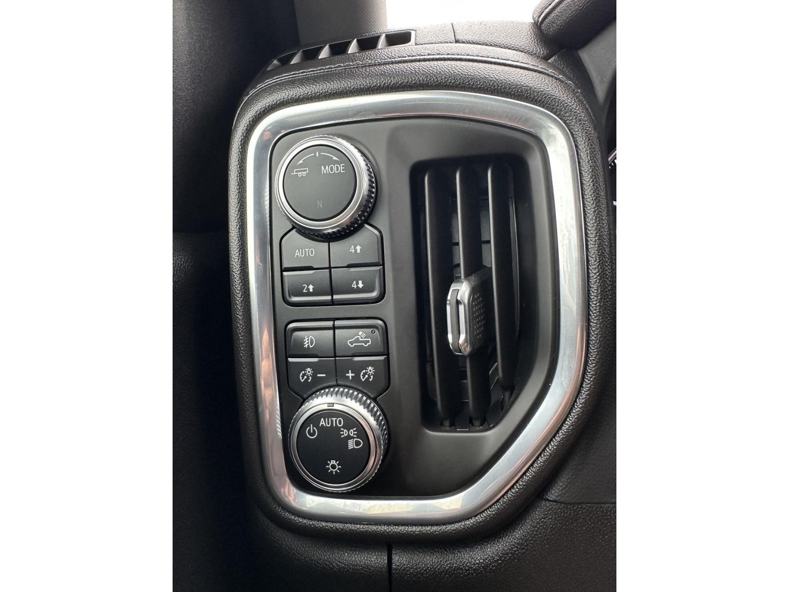 Used 2021 GMC Sierra 1500 Elevation AWD/4WD image 31