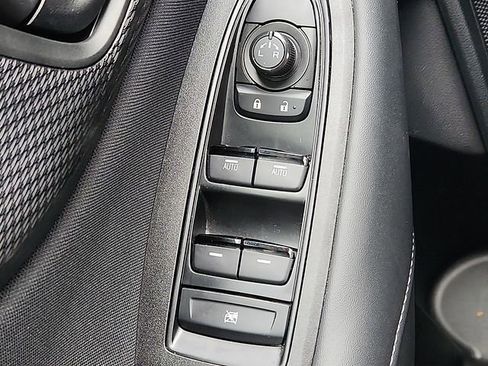 Certified 2025 Subaru Outback image 22