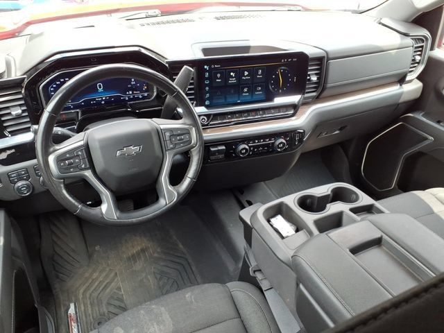 Used 2022 Chevrolet Silverado 1500 RST AWD/4WD image 13