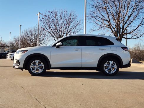 Certified 2024 Honda HR-V LX image 4