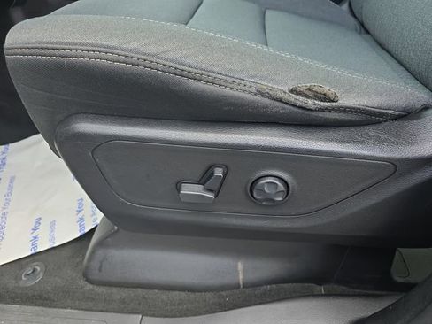 Used 2021 RAM 1500 Big Horn image 30