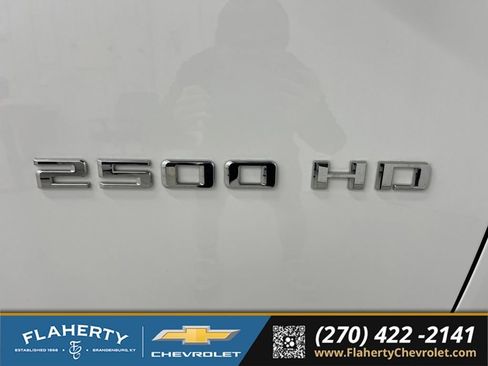 Used 2025 Chevrolet Silverado 2500 LT AWD/4WD image 20