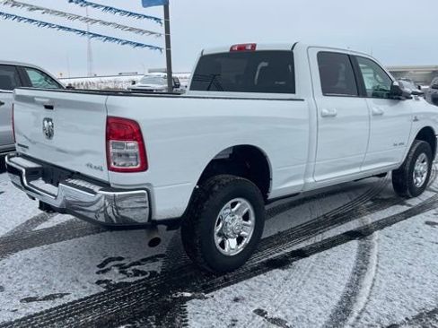 Used 2022 RAM 2500 Big Horn w/ Cold Weather Group image 7