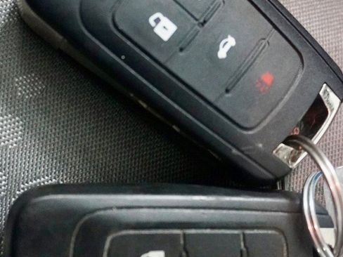 Used 2012 Chevrolet Sonic LS image 23