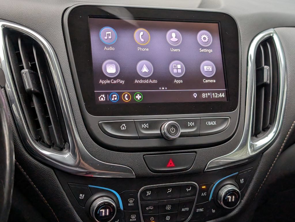 Used 2020 Chevrolet Equinox Premier FWD image 22