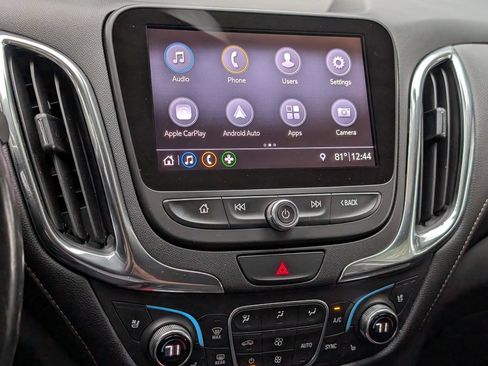 Used 2020 Chevrolet Equinox Premier FWD image 22