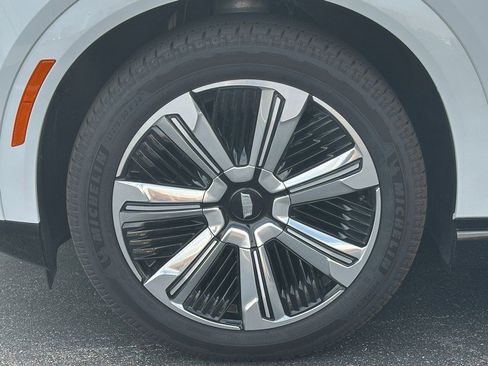 New 2025 Cadillac Escalade IQ Luxury 1 image 5