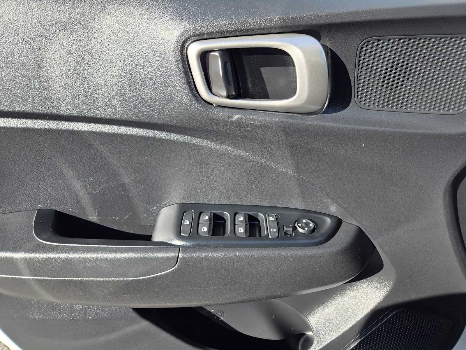 Certified 2026 Hyundai Venue SEL FWD image 21