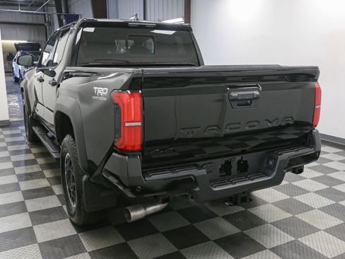 New 2026 Toyota Tacoma TRD Off-Road AWD/4WD image 10
