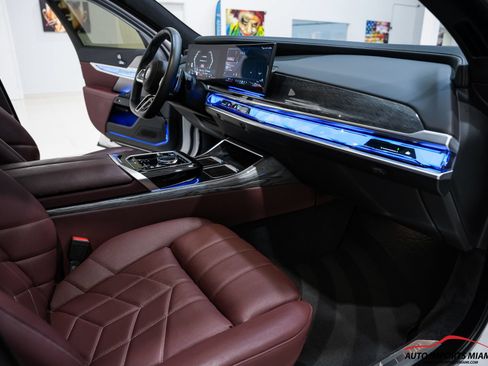 Used 2024 BMW 760i xDrive w/ Executive Package AWD/4WD image 13