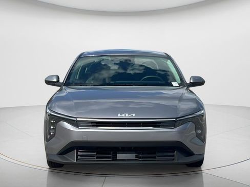 Used 2025 Kia K4 FWD image 17
