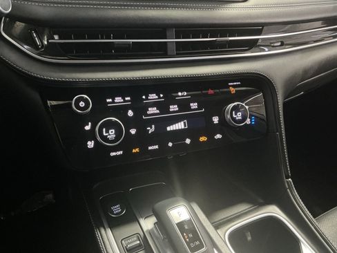 Used 2023 INFINITI QX60 Luxe image 22