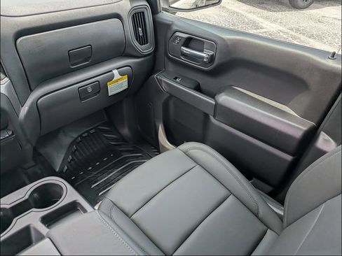 New 2026 Chevrolet Silverado 1500 W/T w/ WT Value Package AWD/4WD image 17