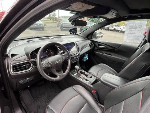 Used 2022 Chevrolet Equinox RS w/ RS Leather Package AWD/4WD image 7